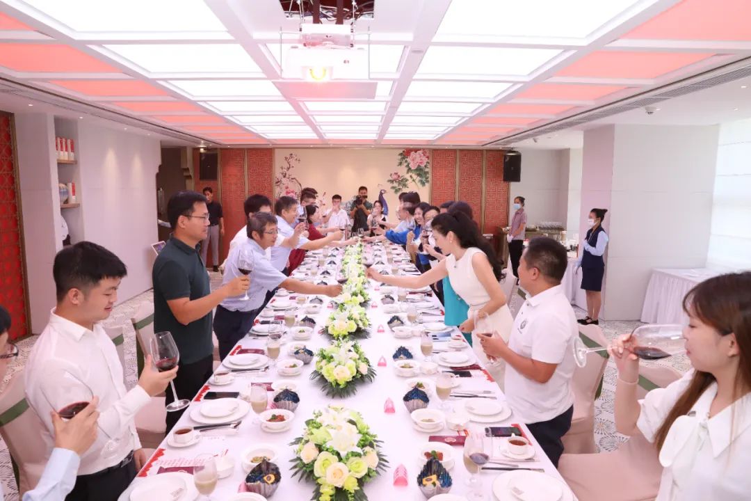 焕新出发、携手未来——热烈祝贺玉禾田集团战略投资设立禾城智行暨禾城智行乔迁