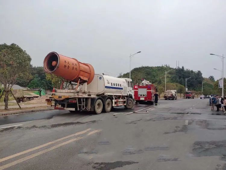 重庆山火牵动人心,玉禾田员工参与山火扑救 重庆山火牵动人心,玉禾田员工参与山火扑救