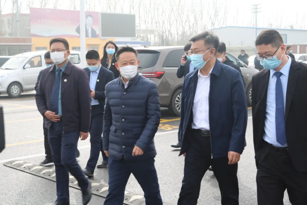 高密市和包头市青山区城乡环卫、园林、市政一体化市场运行启动