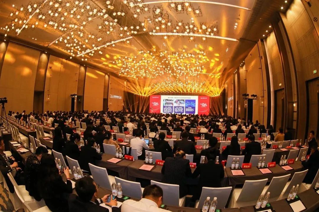 六五新征程·数智引未来丨玉禾田集团隆重举行上市三周年庆典系列活动 六五新征程·数智引未来丨玉禾田集团隆重举行上市三周年庆典系列活动