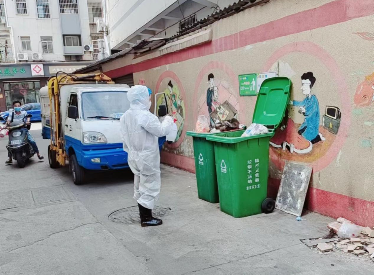 “疫”不容辞深入疫区 筑牢疫情防控屏障