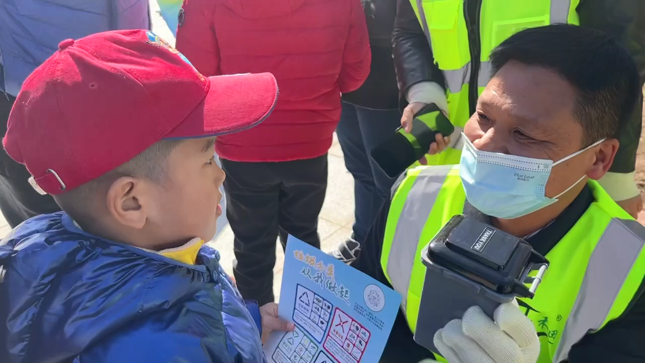 【天津红桥】学雷锋纪念日开展垃圾分类宣传引导活动